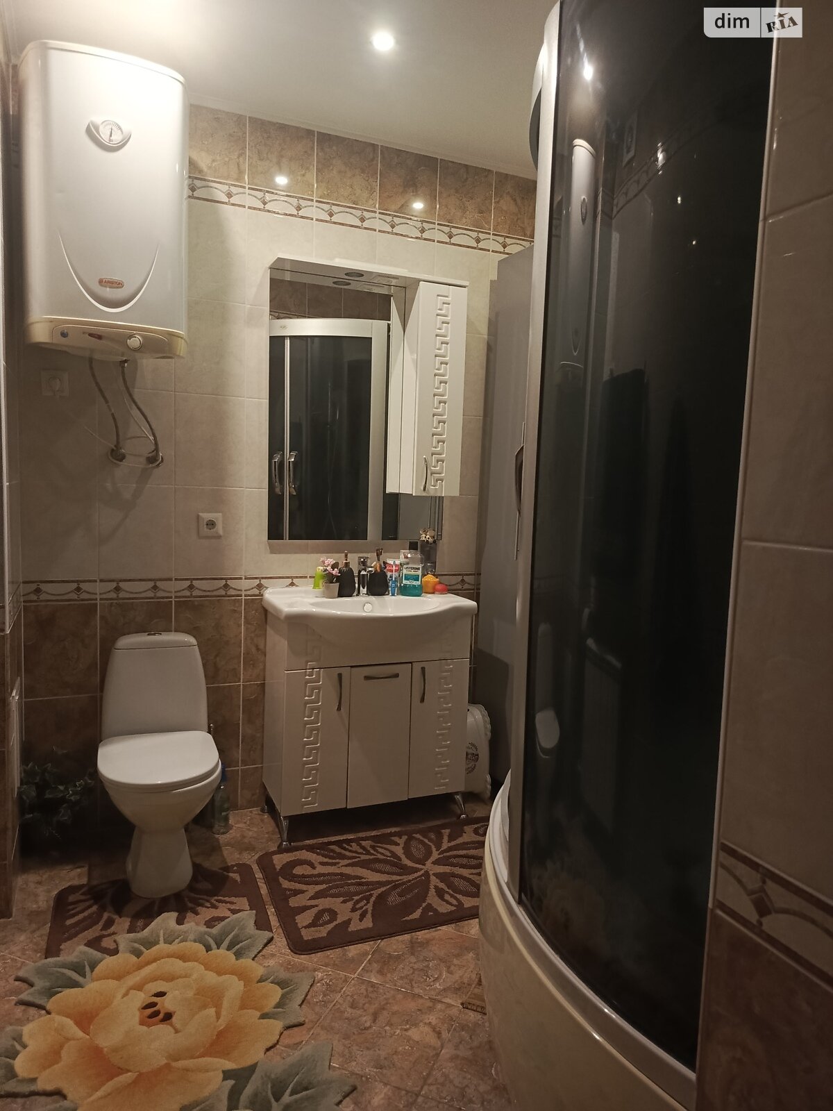 Продажа трехкомнатной квартиры в Кременчуге, на просп. Леси Украинки, район Автозаводской фото 1 Продажа трехкомнатной квартиры в Кременчуге, на просп. Леси Украинки, район Автозаводской фото 1