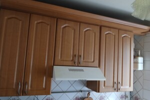Продаж двокімнатної квартири в Кременчуку, на просп. Лесі Українки 3, район Автозаводський фото 2
