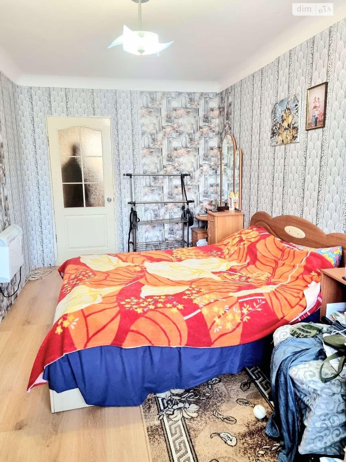 Продаж трикімнатної квартири в Кременчуку, на вул. Миру 5А, район Автозаводський фото 1