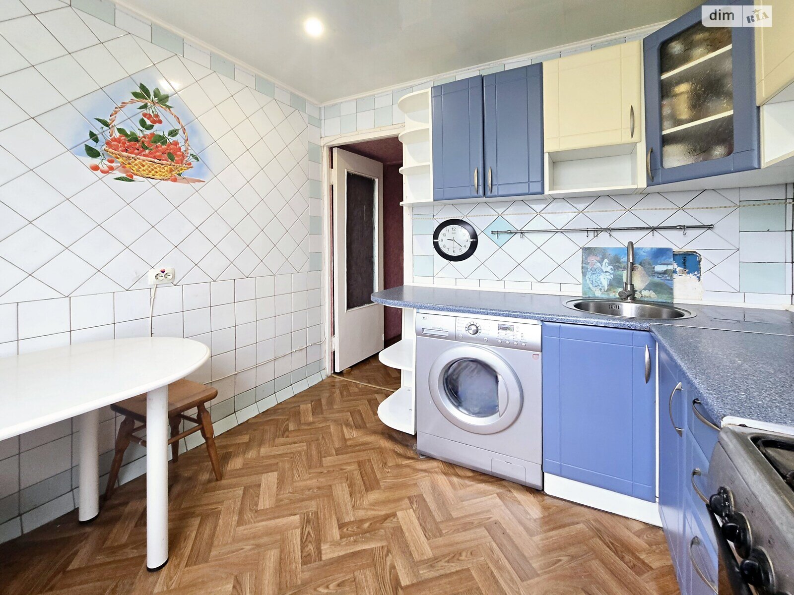 Продажа двухкомнатной квартиры в Кременчуге, на ул. Троицкая 21, район Автозаводской фото 1 Продажа двухкомнатной квартиры в Кременчуге, на ул. Троицкая 21, район Автозаводской фото 1
