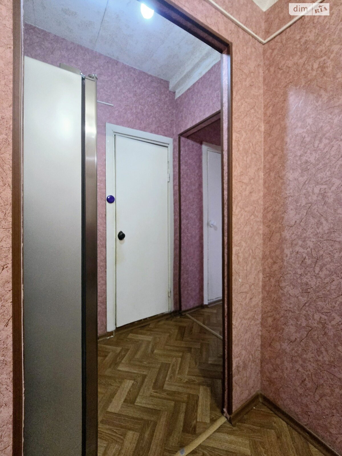 Продажа двухкомнатной квартиры в Кременчуге, на ул. Троицкая 21, район Автозаводской фото 1 Продажа двухкомнатной квартиры в Кременчуге, на ул. Троицкая 21, район Автозаводской фото 1