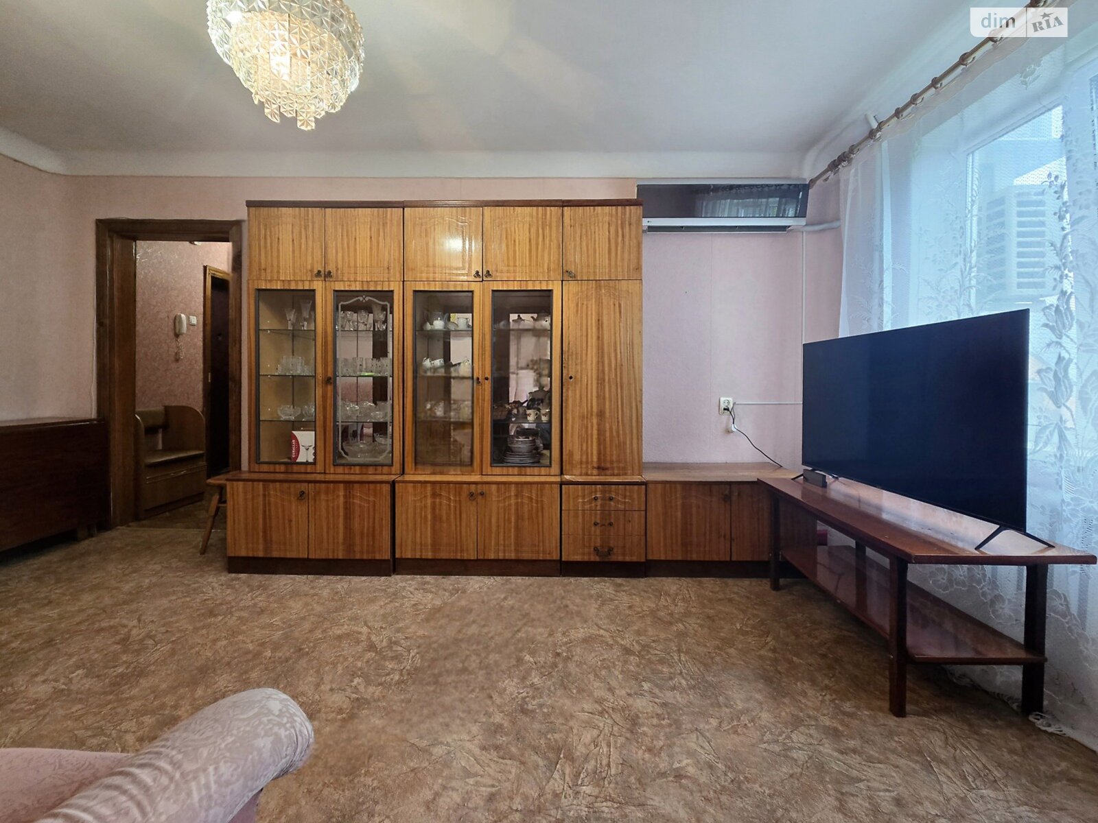 Продажа двухкомнатной квартиры в Кременчуге, на ул. Троицкая 21, район Автозаводской фото 1 Продажа двухкомнатной квартиры в Кременчуге, на ул. Троицкая 21, район Автозаводской фото 1