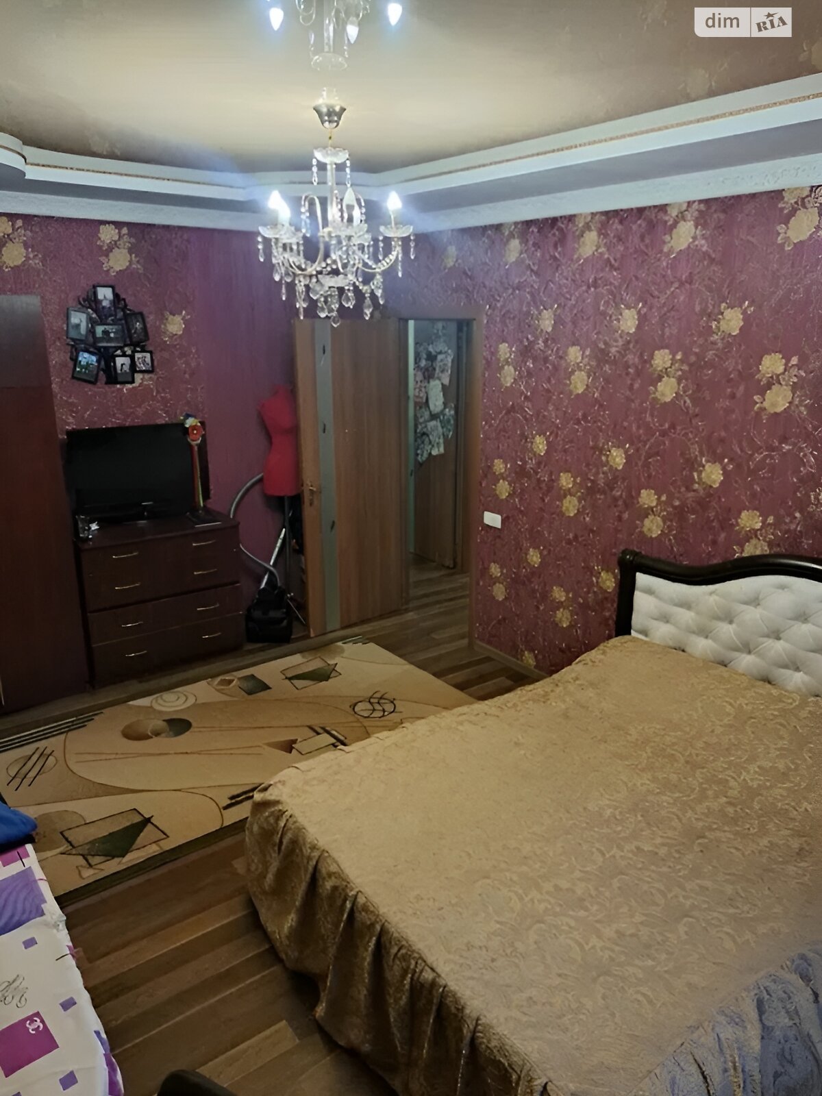 Продажа двухкомнатной квартиры в Кременчуге, на ул. Университетская (Первомайская), район Автозаводской фото 1 Продажа двухкомнатной квартиры в Кременчуге, на ул. Университетская (Первомайская), район Автозаводской фото 1