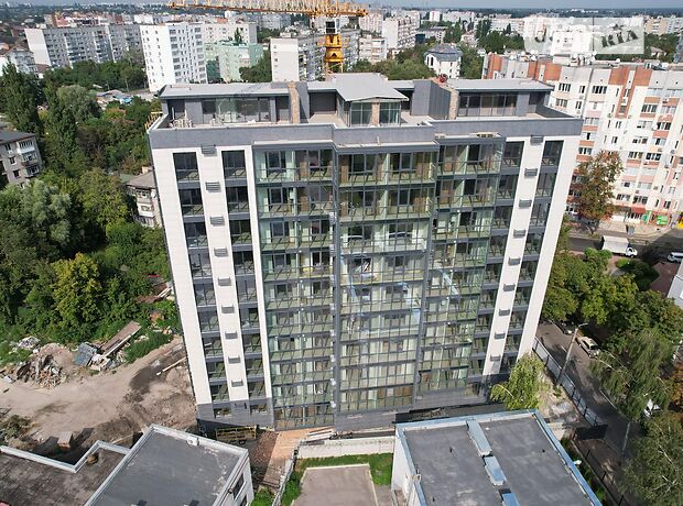 Продажа четырехкомнатной квартиры в Кременчуге, на ул. Ивана Мазепы 7, фото 1 Продажа четырехкомнатной квартиры в Кременчуге, на ул. Ивана Мазепы 7, фото 1