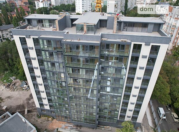 Продажа четырехкомнатной квартиры в Кременчуге, на ул. Ивана Мазепы 7, фото 1 Продажа четырехкомнатной квартиры в Кременчуге, на ул. Ивана Мазепы 7, фото 1