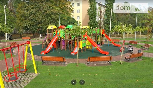 Продажа трехкомнатной квартиры в Кременчуге, на вулВадима Пугачова 23 район Кременчуг фото 1 Продажа трехкомнатной квартиры в Кременчуге, на вулВадима Пугачова 23 район Кременчуг фото 1