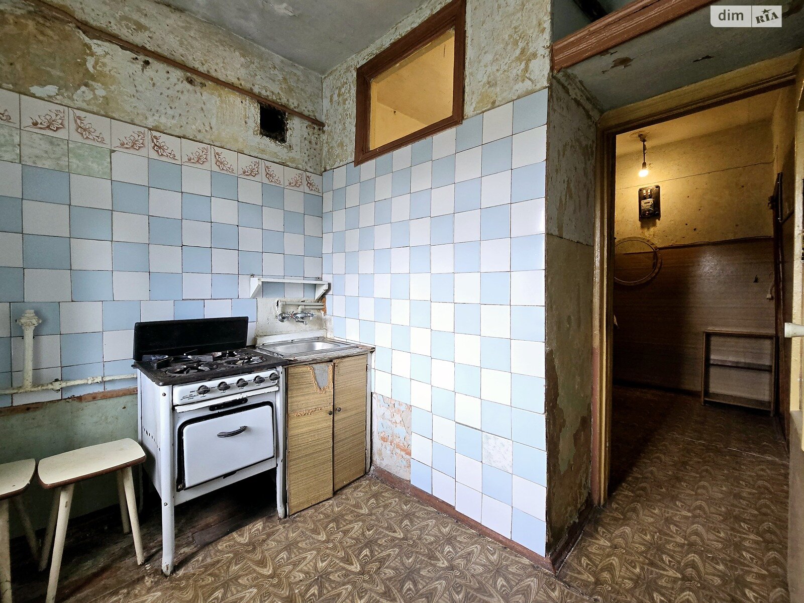 Продаж трикімнатної квартири в Кременчуку, на вул. Республіканська 79, район Крюківський фото 1 Продаж трикімнатної квартири в Кременчуку, на вул. Республіканська 79, район Крюківський фото 1