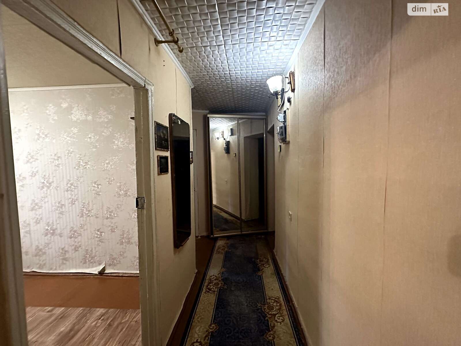 Продаж двокімнатної квартири в Кременчуку, на вул. Східна 20Б, район Крюківський фото 1 Продаж двокімнатної квартири в Кременчуку, на вул. Східна 20Б, район Крюківський фото 1