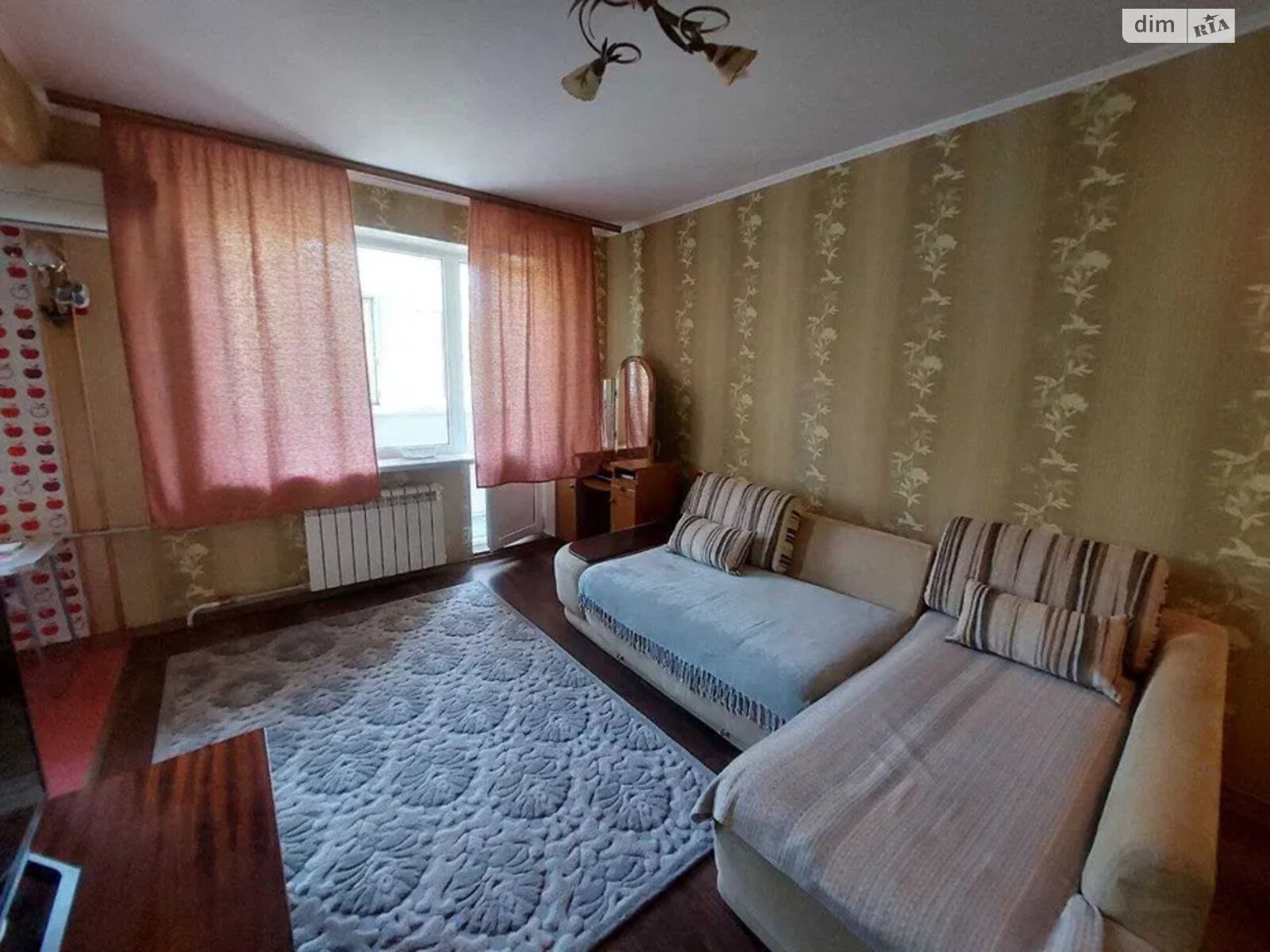 Продажа однокомнатной квартиры в Кременчуге, на ул. Владимира Великого (Тельмана), район Молодежное фото 1 Продажа однокомнатной квартиры в Кременчуге, на ул. Владимира Великого (Тельмана), район Молодежное фото 1