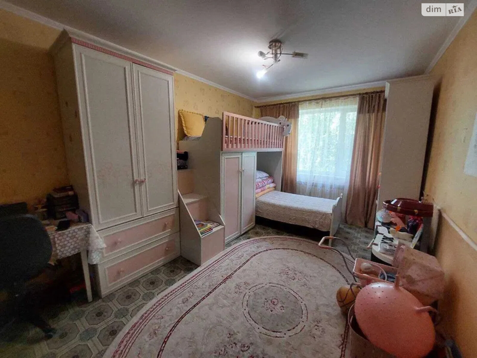 Продажа однокомнатной квартиры в Кременчуге, на ул. Владимира Великого (Тельмана), район Молодежное фото 1 Продажа однокомнатной квартиры в Кременчуге, на ул. Владимира Великого (Тельмана), район Молодежное фото 1