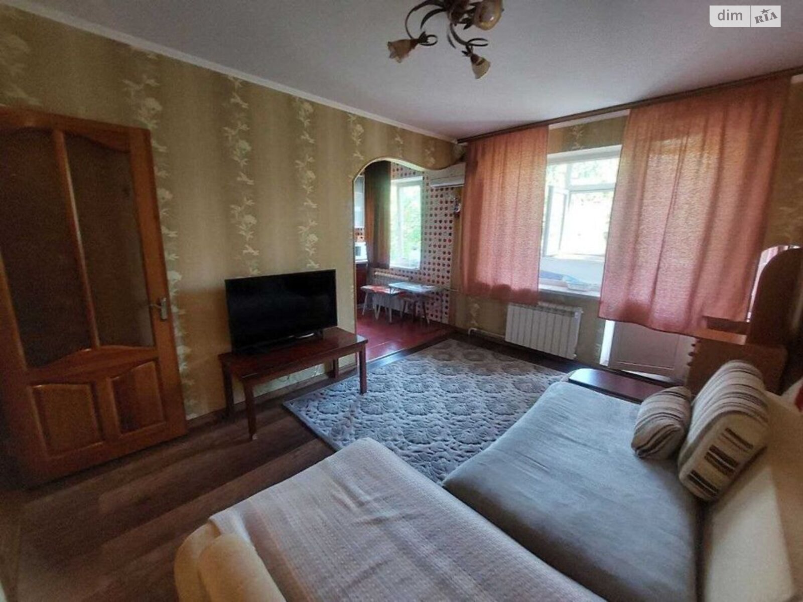 Продажа однокомнатной квартиры в Кременчуге, на ул. Владимира Великого (Тельмана), район Молодежное фото 1 Продажа однокомнатной квартиры в Кременчуге, на ул. Владимира Великого (Тельмана), район Молодежное фото 1