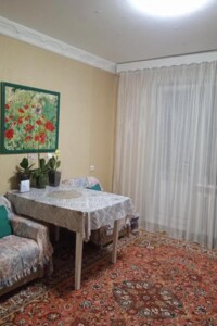 Продаж двокімнатної квартири в Кременчуку, на мас. 101-й Квартал 10, район Нагірна частина фото 2
