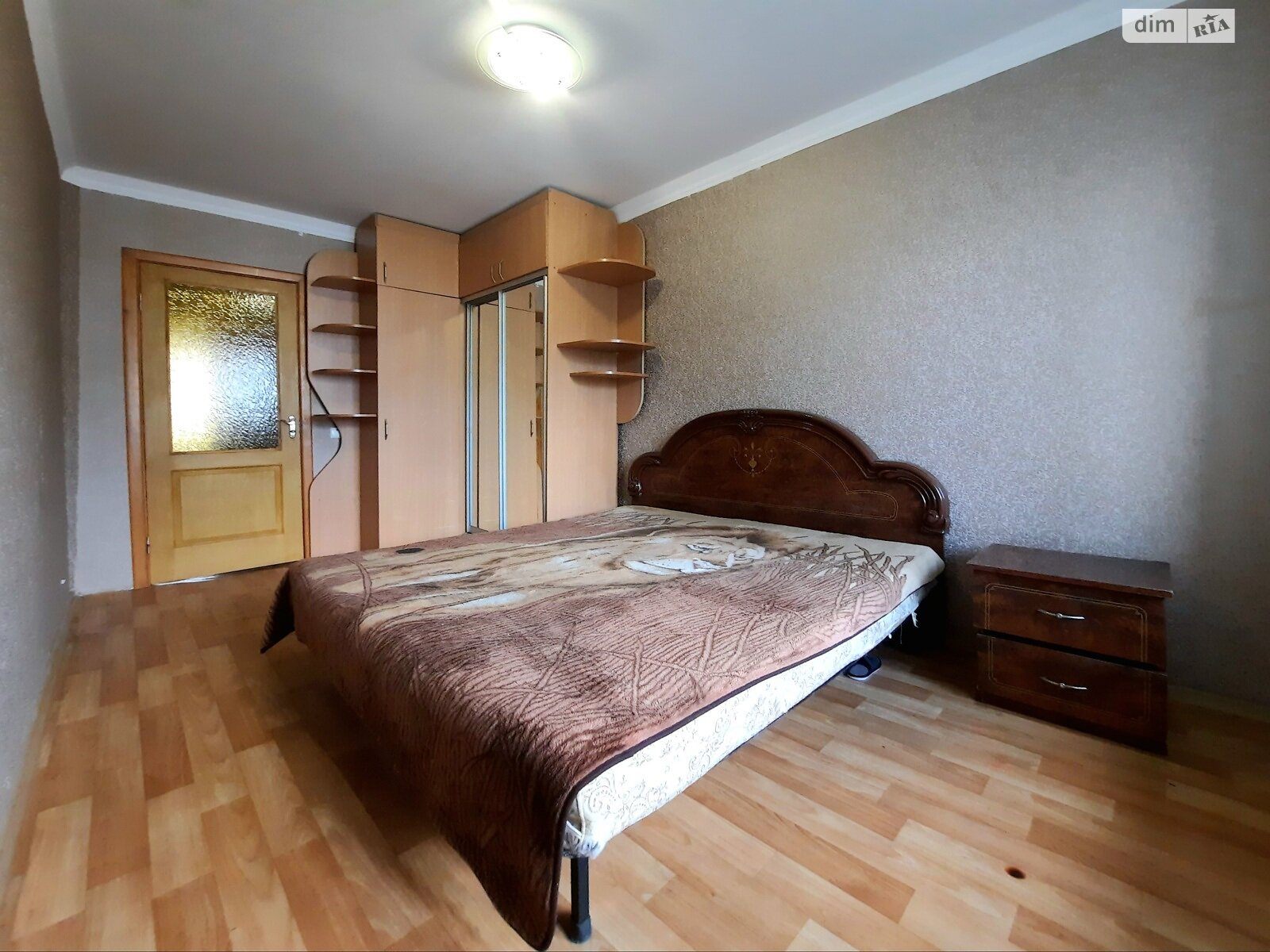 Продажа трехкомнатной квартиры в Кременчуге, на ул. Переяславская 40, район Нагорная часть фото 1