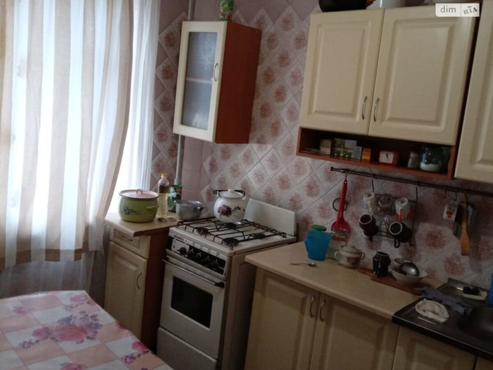 Продажа трехкомнатной квартиры в Кременчуге, на ул. Героев УПА (Гвардейская), район Нагорная часть фото 1 Продажа трехкомнатной квартиры в Кременчуге, на ул. Героев УПА (Гвардейская), район Нагорная часть фото 1
