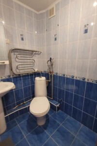 Продаж двокімнатної квартири в Кременчуку, на вул. Космічна 1, район Раківка фото 2