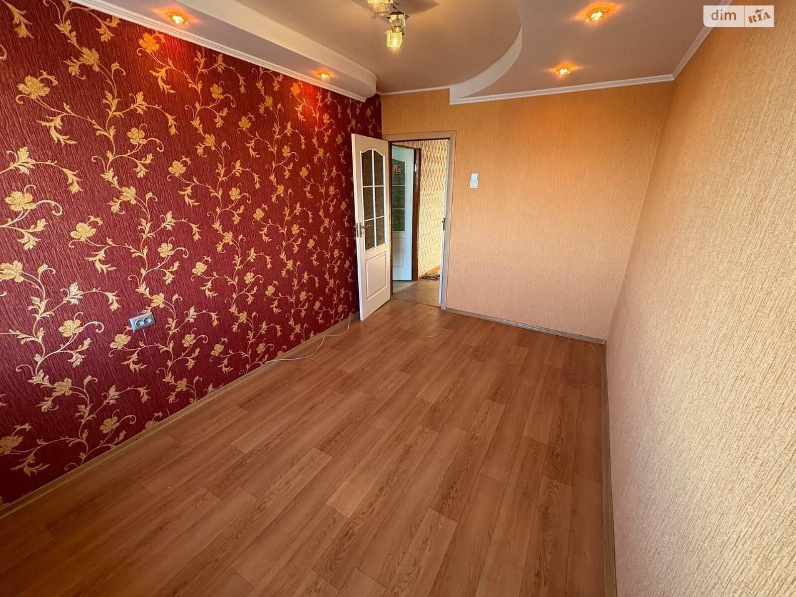 Продаж трикімнатної квартири в Кременчуку, на наб. Лейтенанта ДнІпрова 48, район Раківка фото 1 Продаж трикімнатної квартири в Кременчуку, на наб. Лейтенанта ДнІпрова 48, район Раківка фото 1