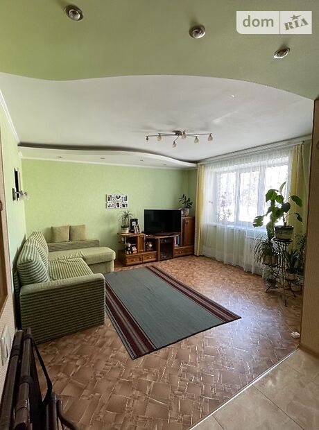 Продажа четырехкомнатной квартиры в Кременчуге, на Мичурина 74 район Кременчуг фото 1 Продажа четырехкомнатной квартиры в Кременчуге, на Мичурина 74 район Кременчуг фото 1