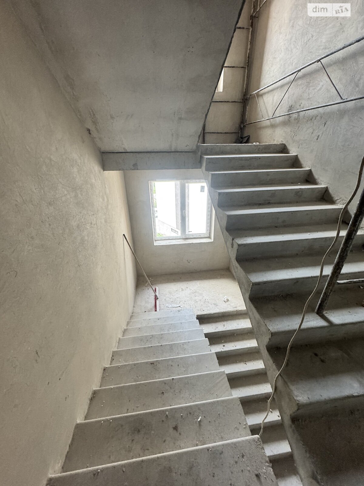 Продажа трехкомнатной квартиры в Кременце, на ул. Горбача, район Кременец фото 1 Продажа трехкомнатной квартиры в Кременце, на ул. Горбача, район Кременец фото 1