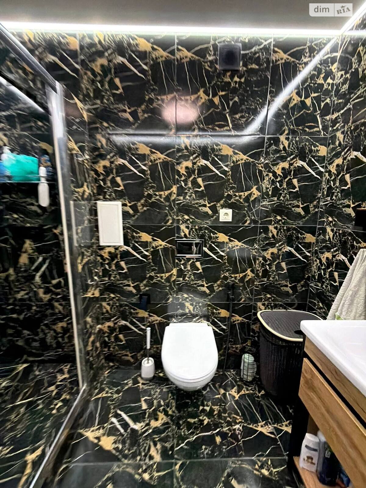 Продажа двухкомнатной квартиры в Кременце, на ул. Київська, район Кременец фото 1