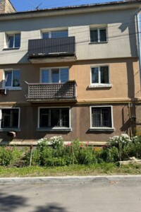 Продажа трехкомнатной квартиры в Кременце, на ул. Козубского 9, кв. 6, район Кременец фото 2 Продажа трехкомнатной квартиры в Кременце, на ул. Козубского 9, кв. 6, район Кременец фото 2