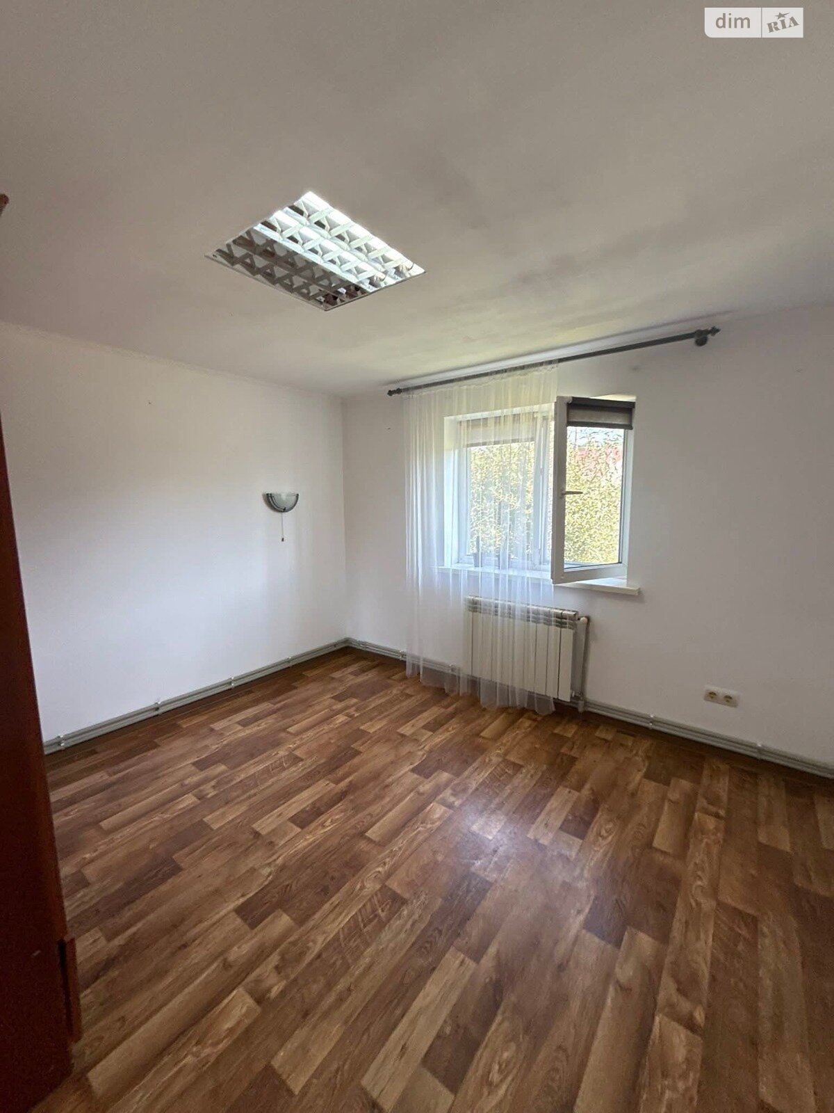 Продажа трехкомнатной квартиры в Кременце, на ул. Козубского 9, кв. 6, район Кременец фото 1 Продажа трехкомнатной квартиры в Кременце, на ул. Козубского 9, кв. 6, район Кременец фото 1