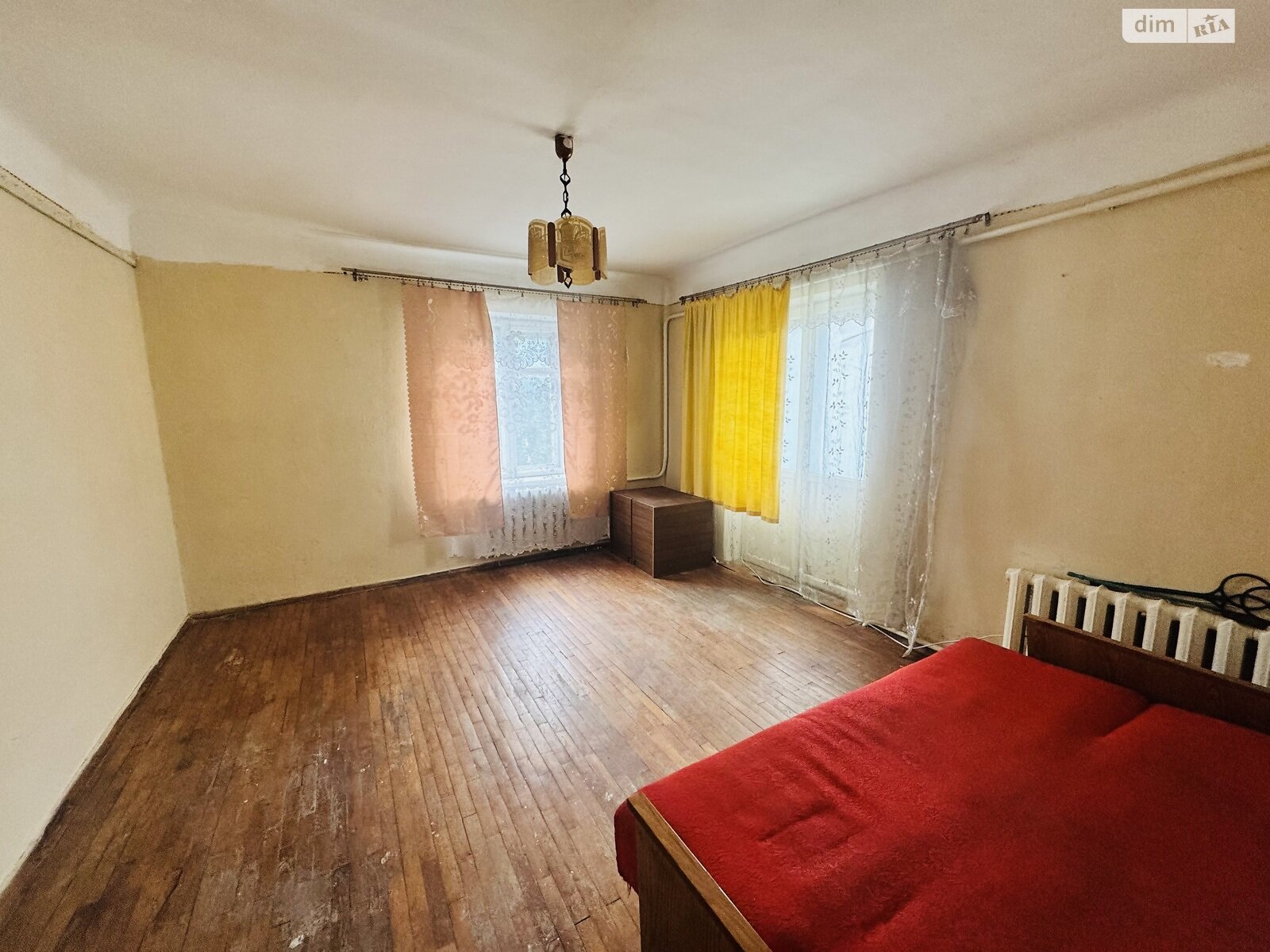 Продаж однокімнатної квартири в Кременці, на вул. Вишнівецька 25, район Кременець фото 1 Продаж однокімнатної квартири в Кременці, на вул. Вишнівецька 25, район Кременець фото 1