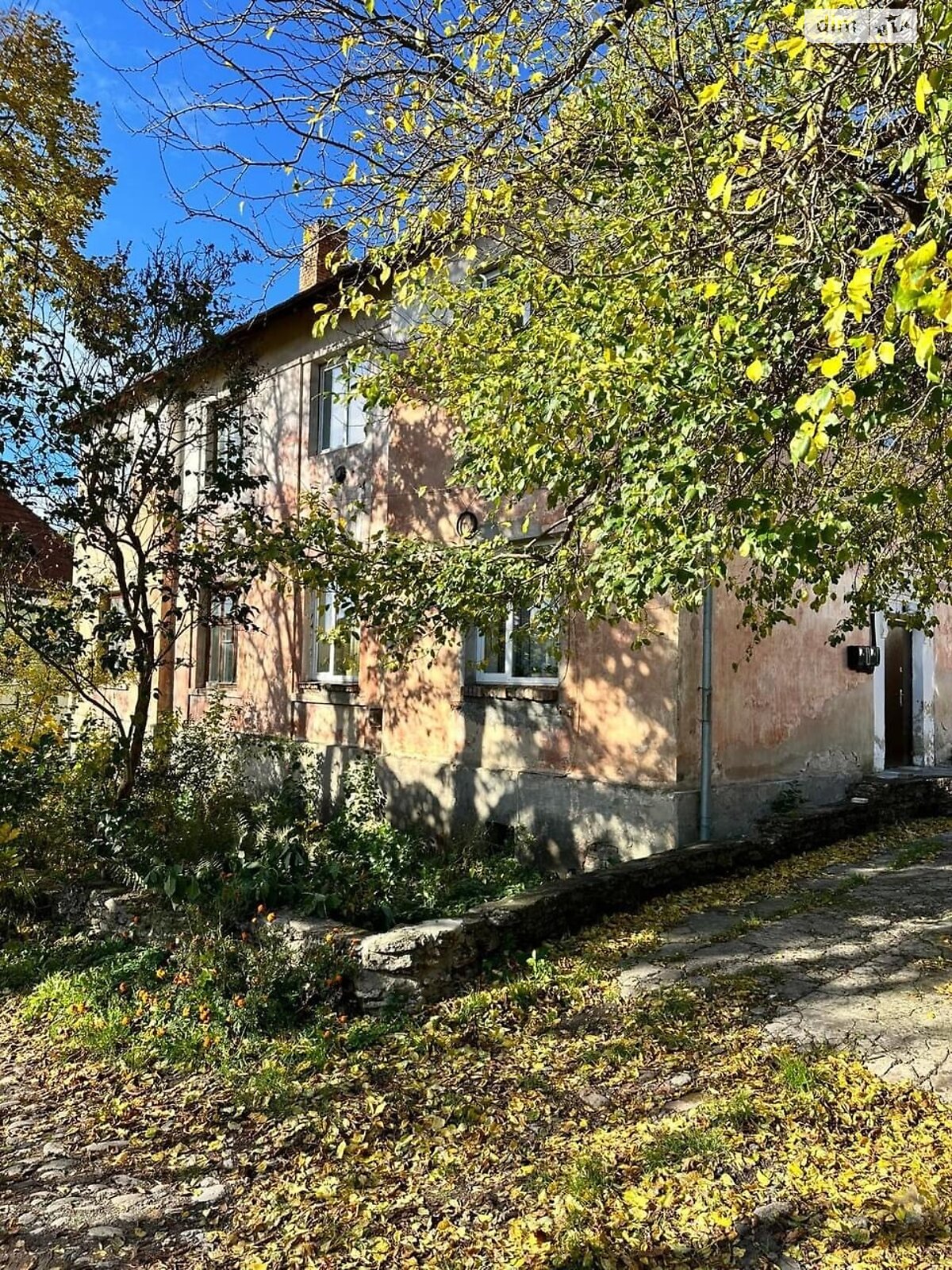 Продажа трехкомнатной квартиры в Кременце, на ул. Замковая 20, кв. 4, район Кременец фото 1