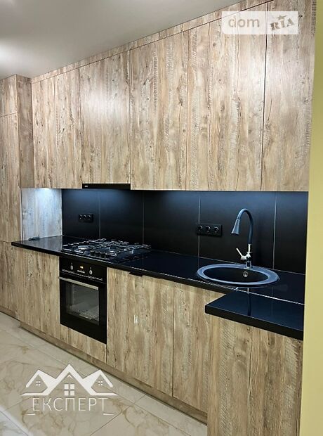 Продаж двокімнатної квартири в Кремінці, на Київська 14, район Кременець фото 1 Продаж двокімнатної квартири в Кремінці, на Київська 14, район Кременець фото 1