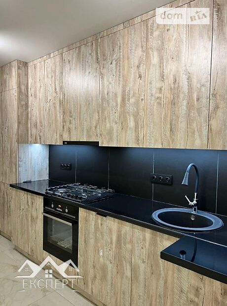 Продаж двокімнатної квартири в Кремінці, на Київська 14, район Кременець фото 1 Продаж двокімнатної квартири в Кремінці, на Київська 14, район Кременець фото 1
