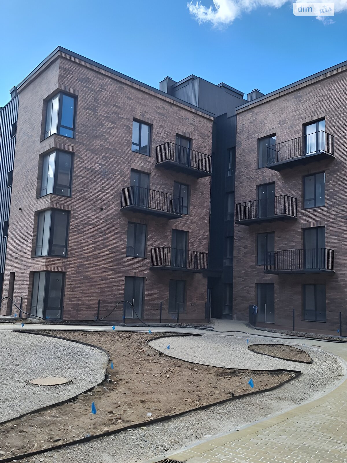 Продаж двокімнатної квартири в Крихівцях, на вул. 24-го Серпня, фото 1 Продаж двокімнатної квартири в Крихівцях, на вул. 24-го Серпня, фото 1