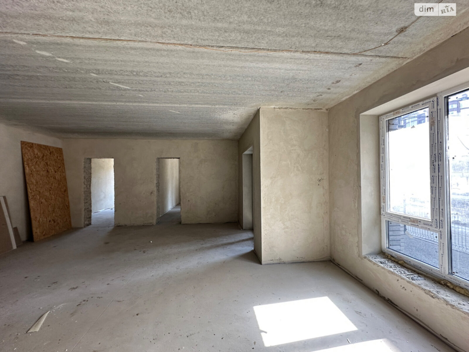 Продаж трикімнатної квартири в Крихівцях, на вул. 24-го Серпня 8, кв. 888, фото 1 Продаж трикімнатної квартири в Крихівцях, на вул. 24-го Серпня 8, кв. 888, фото 1