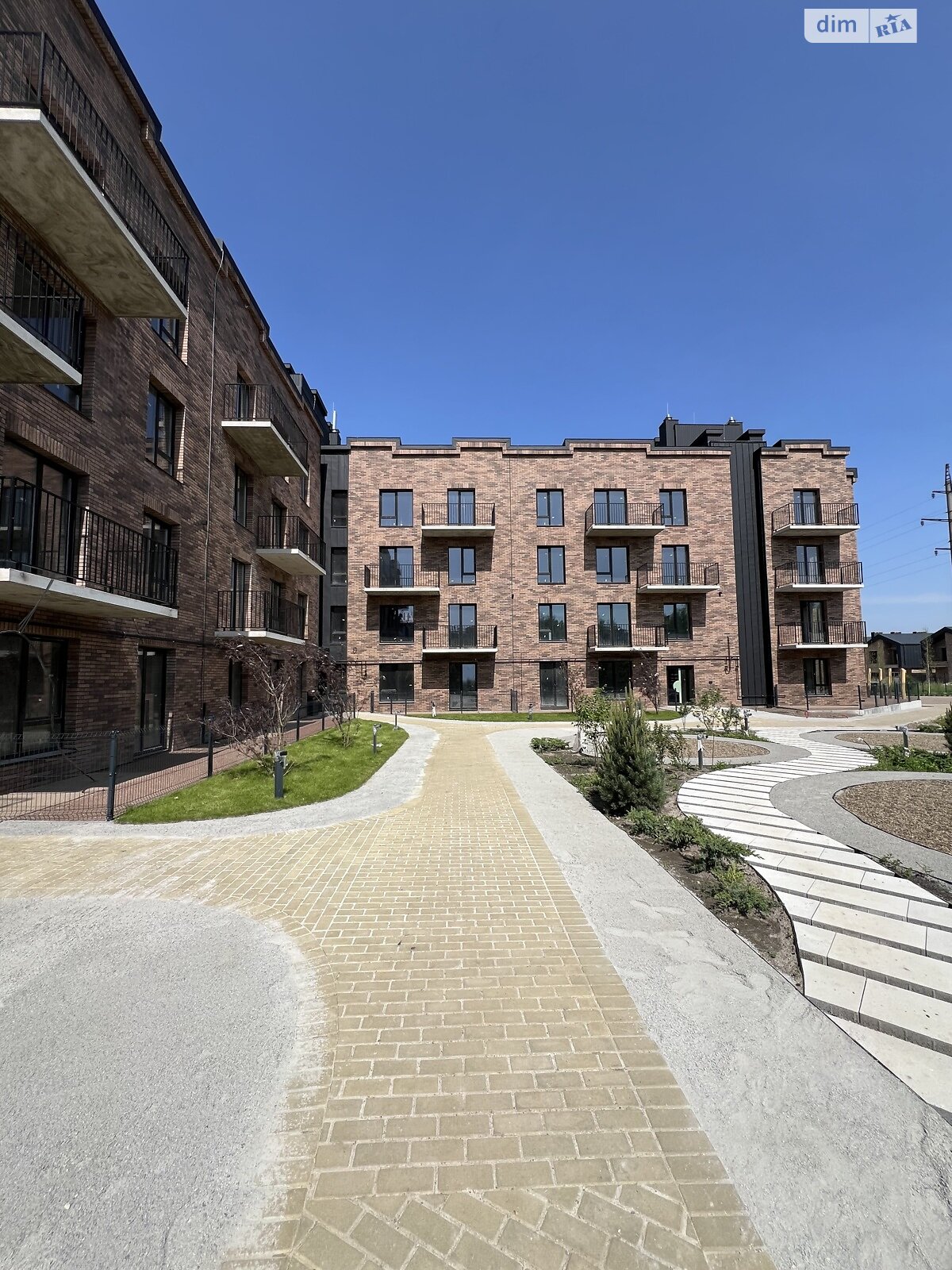 Продаж двокімнатної квартири в Крихівцях, на вул. 24-го Серпня, фото 1 Продаж двокімнатної квартири в Крихівцях, на вул. 24-го Серпня, фото 1