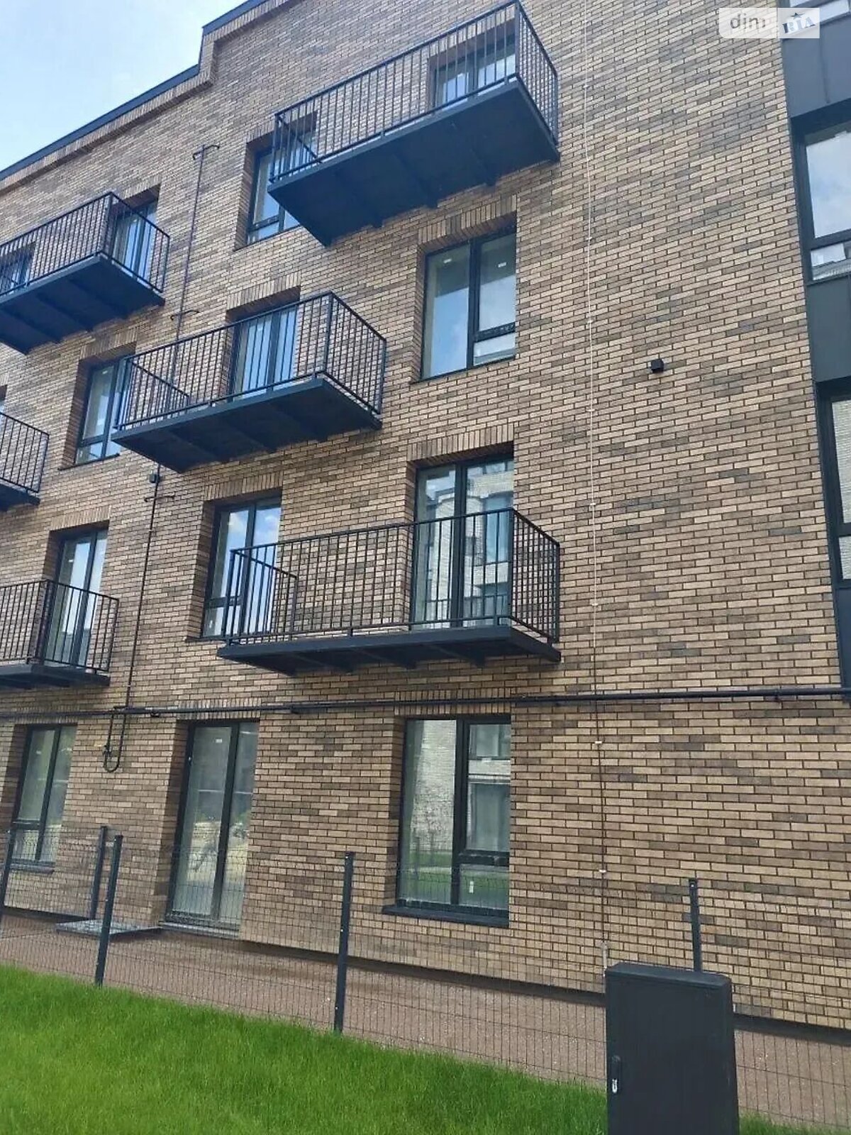 Продажа однокомнатной квартиры в Криховцах, на ул. 24-го Августа, фото 1