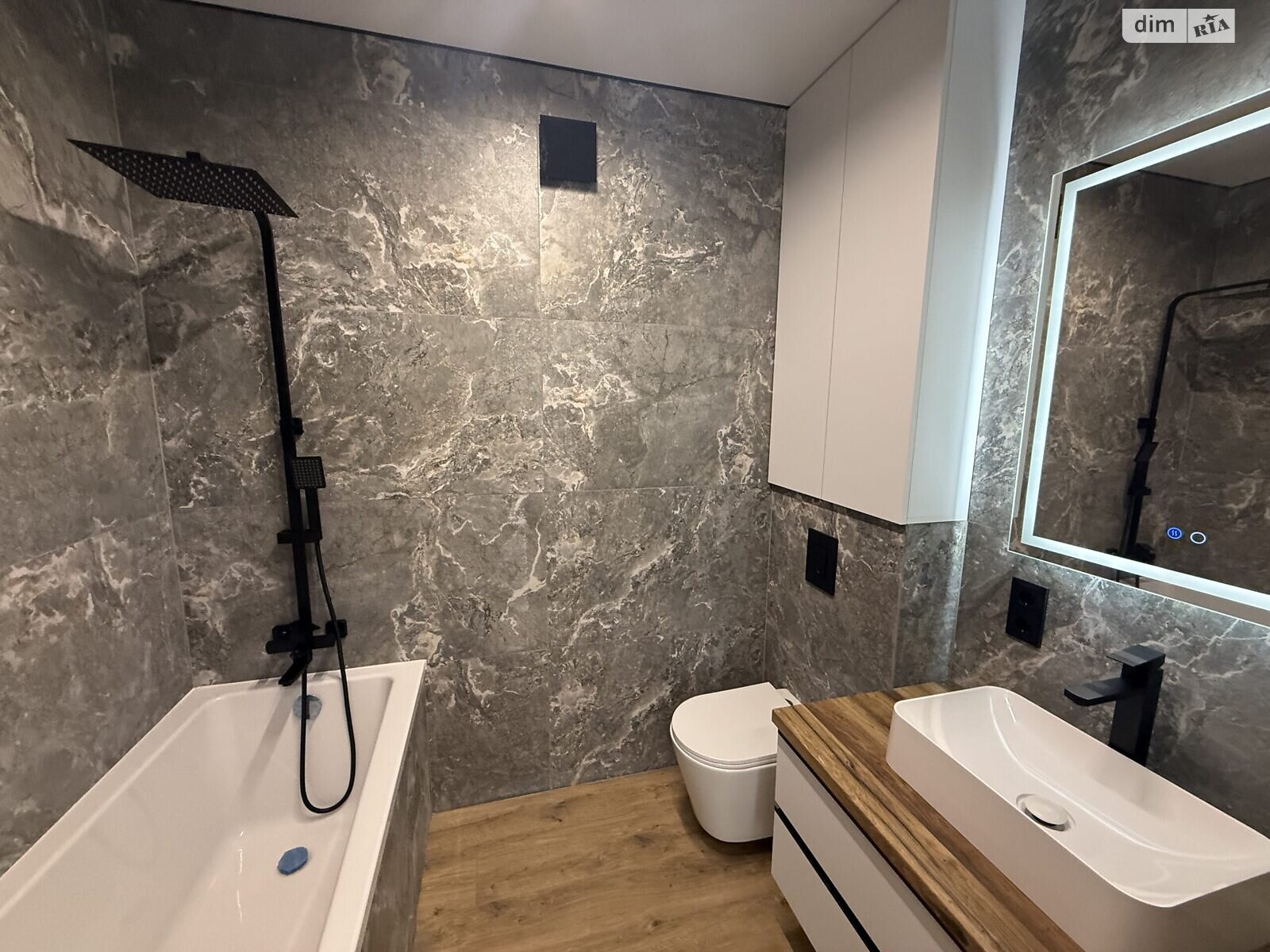 Продажа однокомнатной квартиры в Криховцах, на ул. 24-го Августа, фото 1