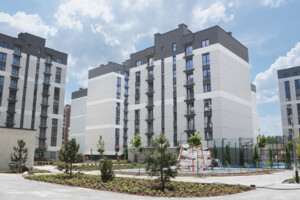 Продажа трехкомнатной квартиры в Криховцах, на ул. Довженко А. 31В, фото 2