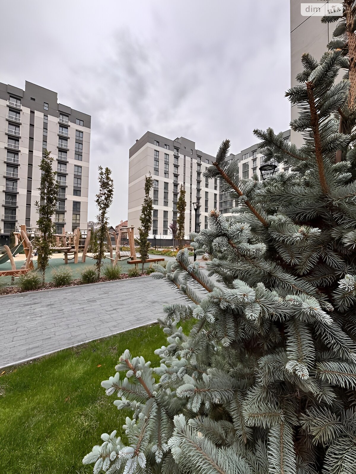 Продаж трикімнатної квартири в Крихівцях, на вул. Довженка О. 31В корпус 2, фото 1 Продаж трикімнатної квартири в Крихівцях, на вул. Довженка О. 31В корпус 2, фото 1