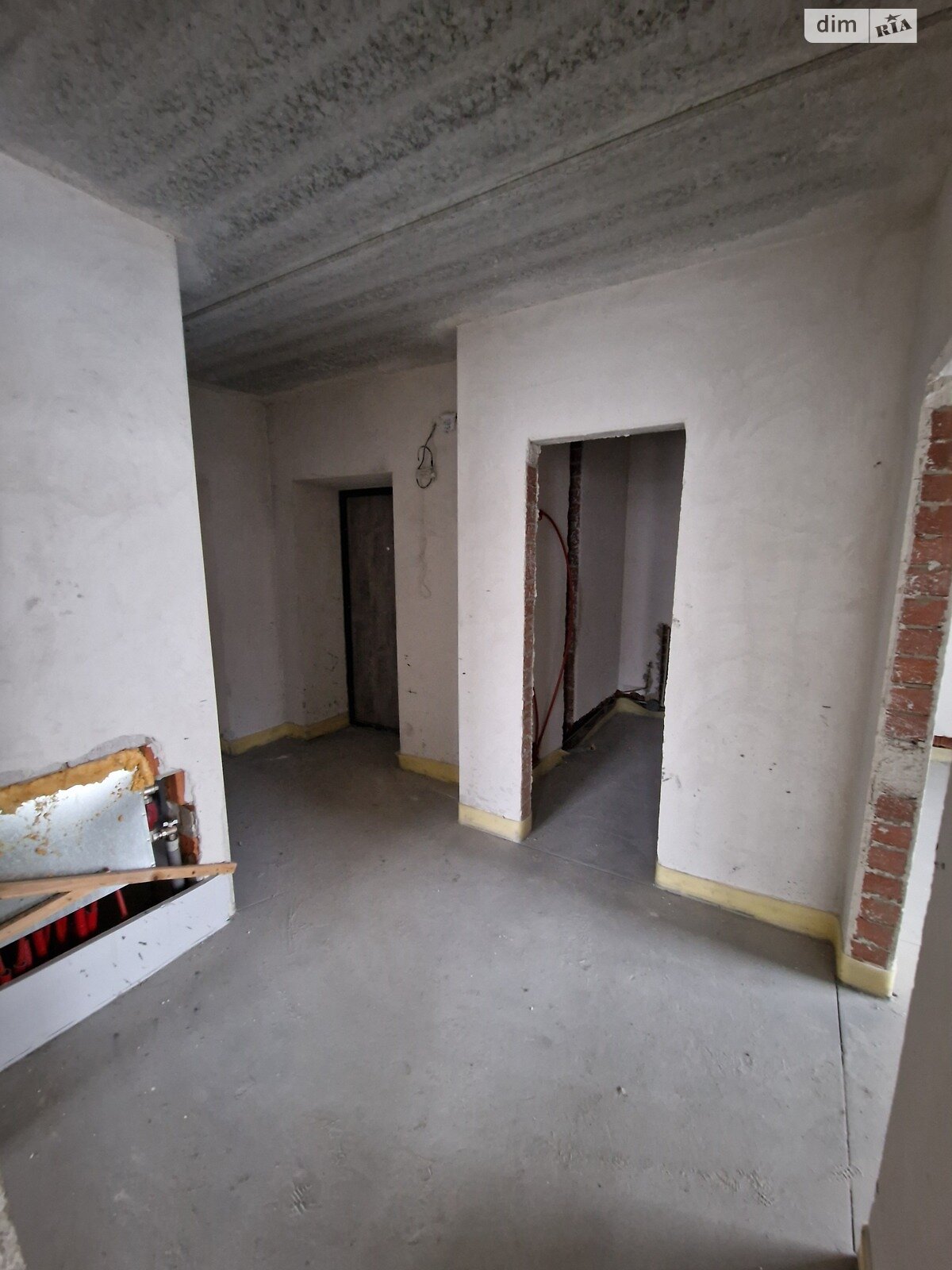 Продаж трикімнатної квартири в Крихівцях, на вул. Довженка О. 31В корпус 2, фото 1 Продаж трикімнатної квартири в Крихівцях, на вул. Довженка О. 31В корпус 2, фото 1