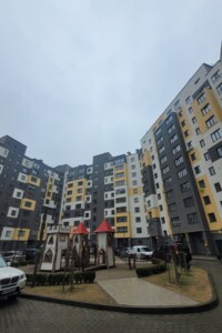 Продажа трехкомнатной квартиры в Криховцах, на ул. Довженко А. 63, фото 2