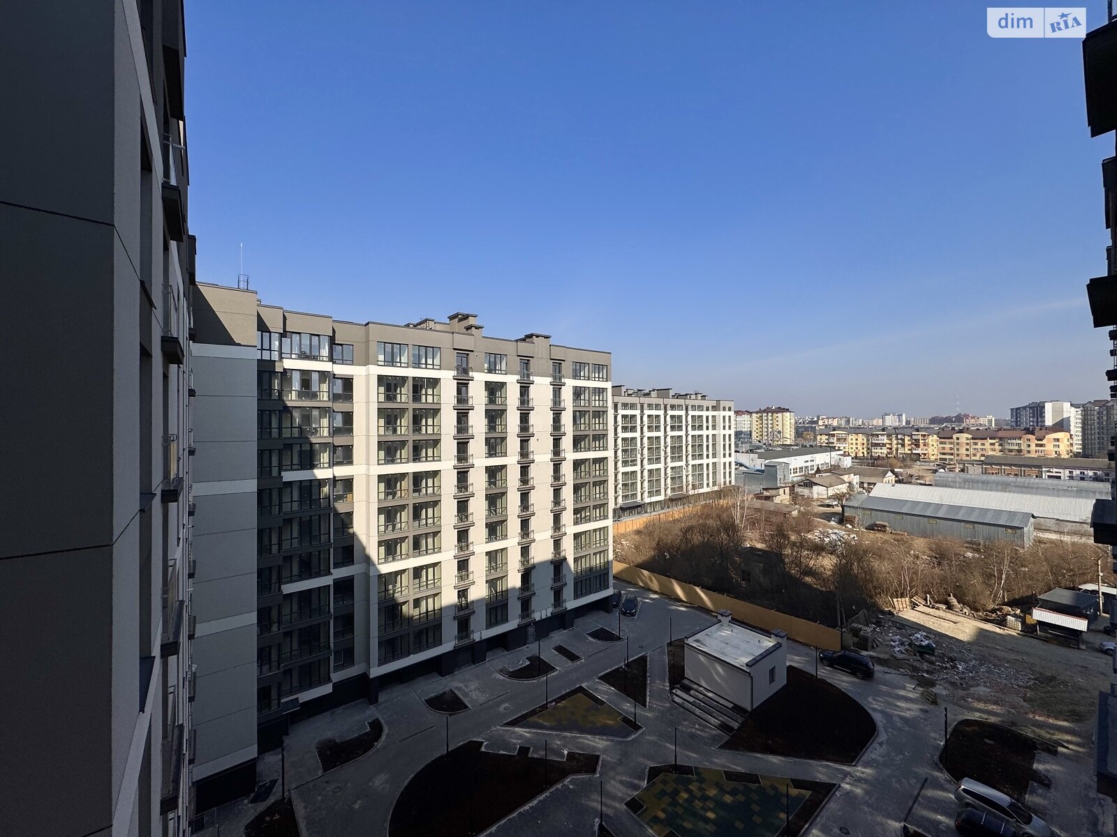 Продаж трикімнатної квартири в Крихівцях, на вул. Довженка О. 31В корпус 3, фото 1 Продаж трикімнатної квартири в Крихівцях, на вул. Довженка О. 31В корпус 3, фото 1