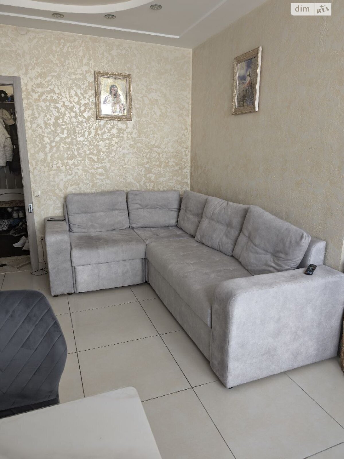 Продаж трикімнатної квартири в Крихівцях, на вул. Довженка О., фото 1 Продаж трикімнатної квартири в Крихівцях, на вул. Довженка О., фото 1