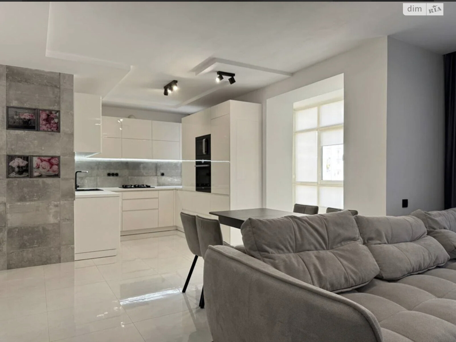 Продажа двухкомнатной квартиры в Криховцах, на ул. Довженко А. 21А, фото 1 Продажа двухкомнатной квартиры в Криховцах, на ул. Довженко А. 21А, фото 1