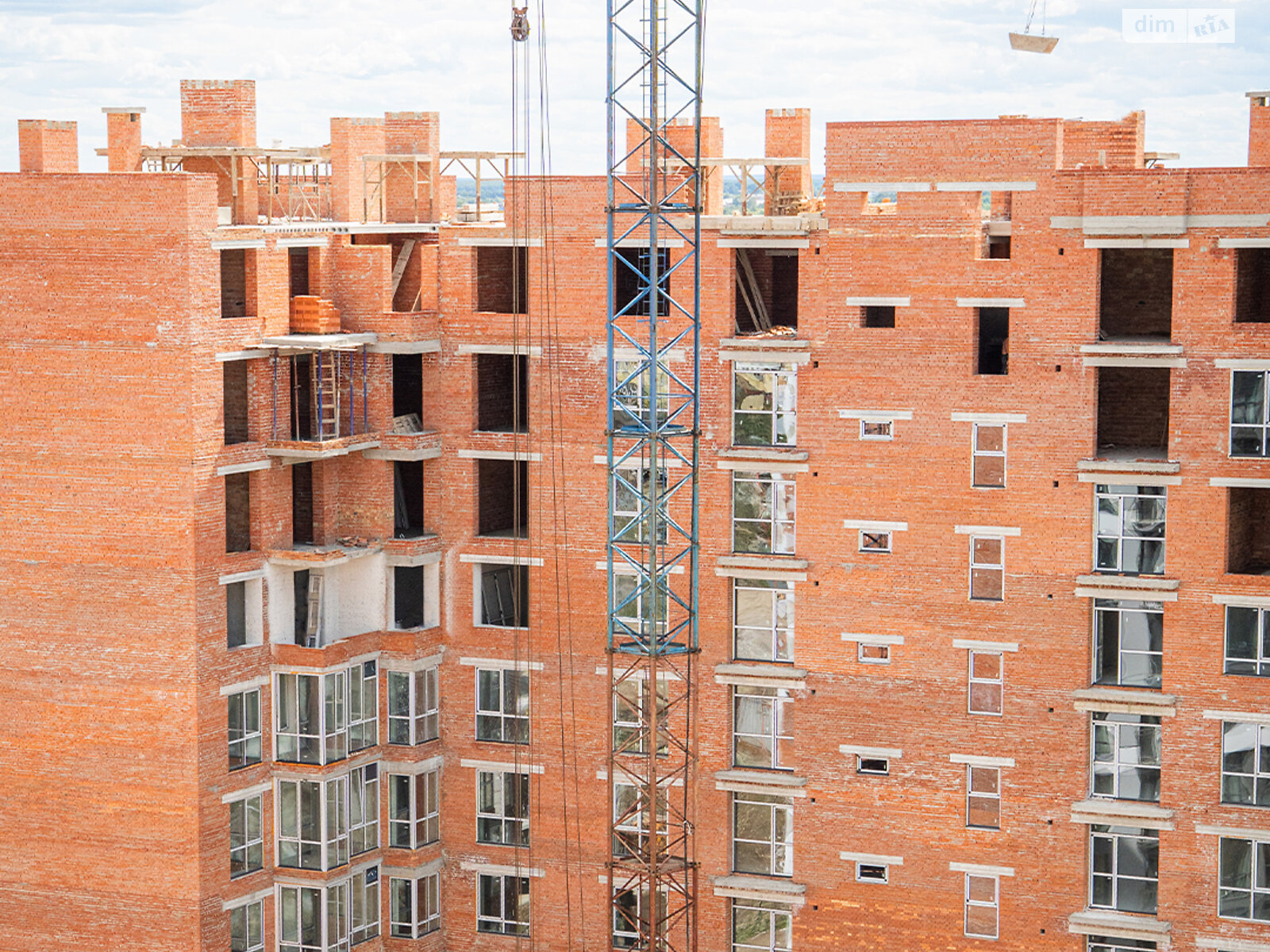 Продажа трехкомнатной квартиры в Криховцах, на ул. Довженко А. 31В, фото 1