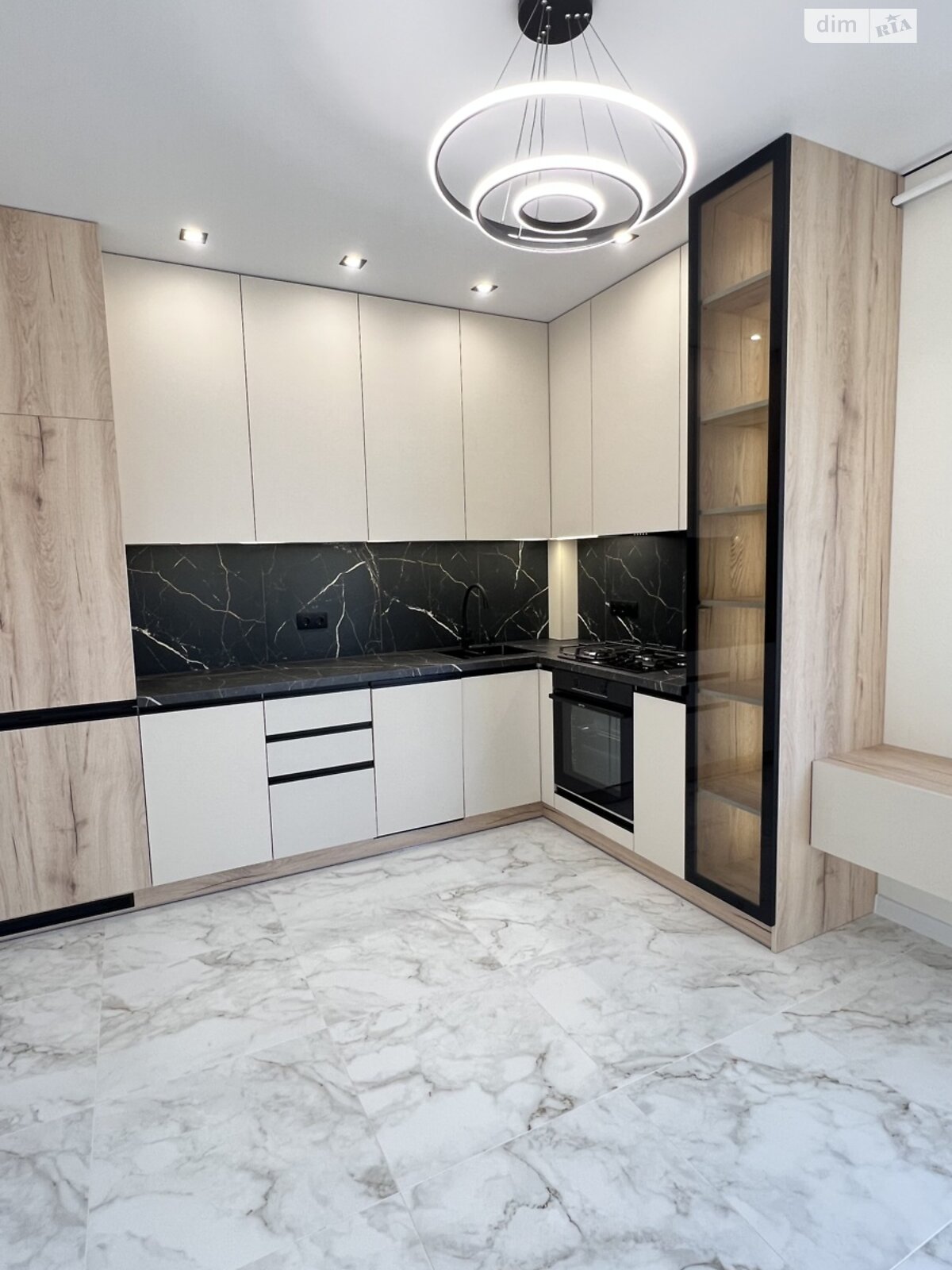 Продаж однокімнатної квартири в Крихівцях, на вул. Довженка О., фото 1 Продаж однокімнатної квартири в Крихівцях, на вул. Довженка О., фото 1