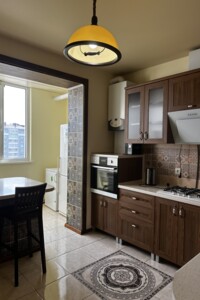 Продаж трикімнатної квартири в Крихівцях, на вул. Довженка О. 51, фото 2