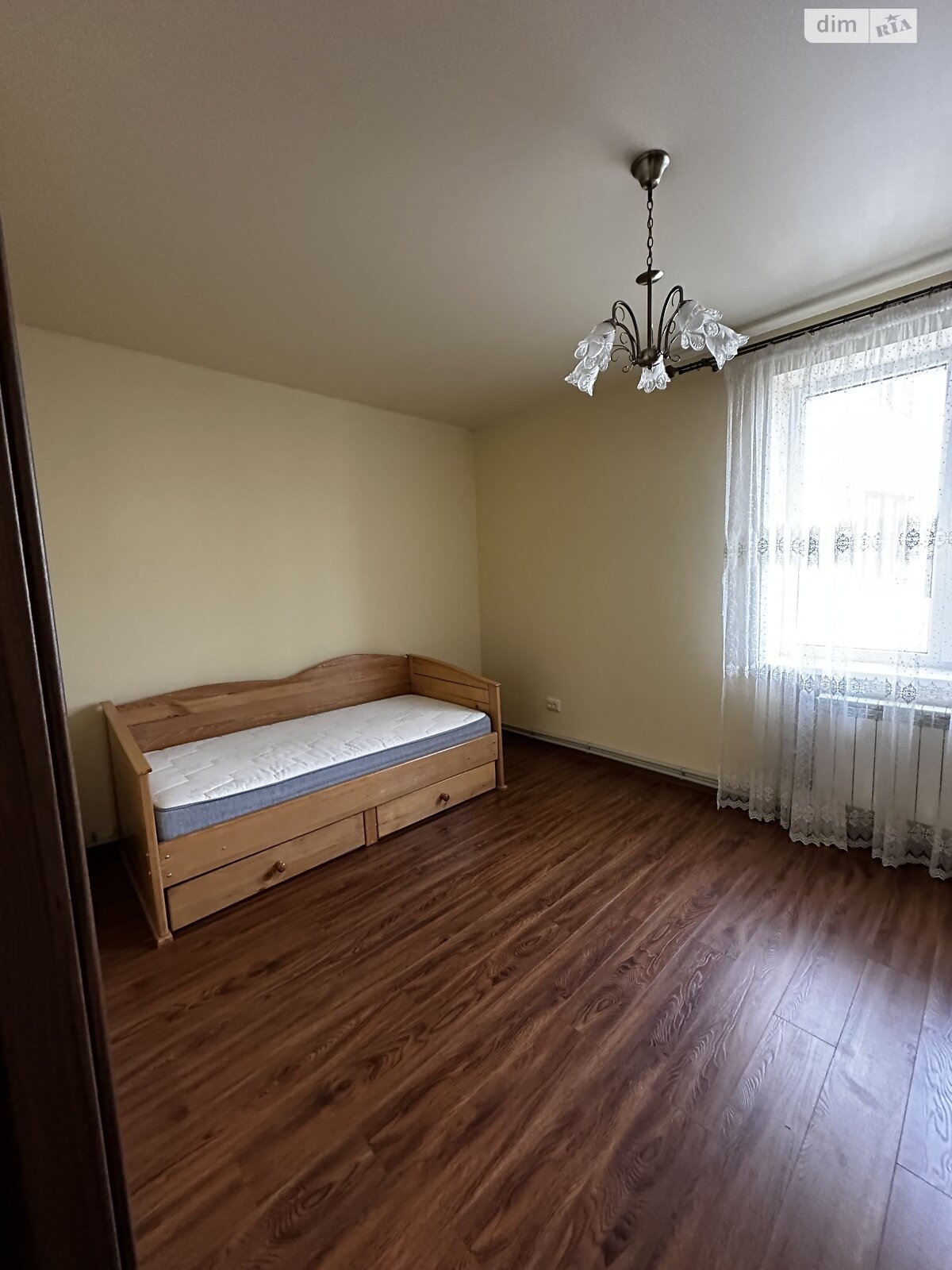 Продаж трикімнатної квартири в Крихівцях, на вул. Довженка О. 51, фото 1