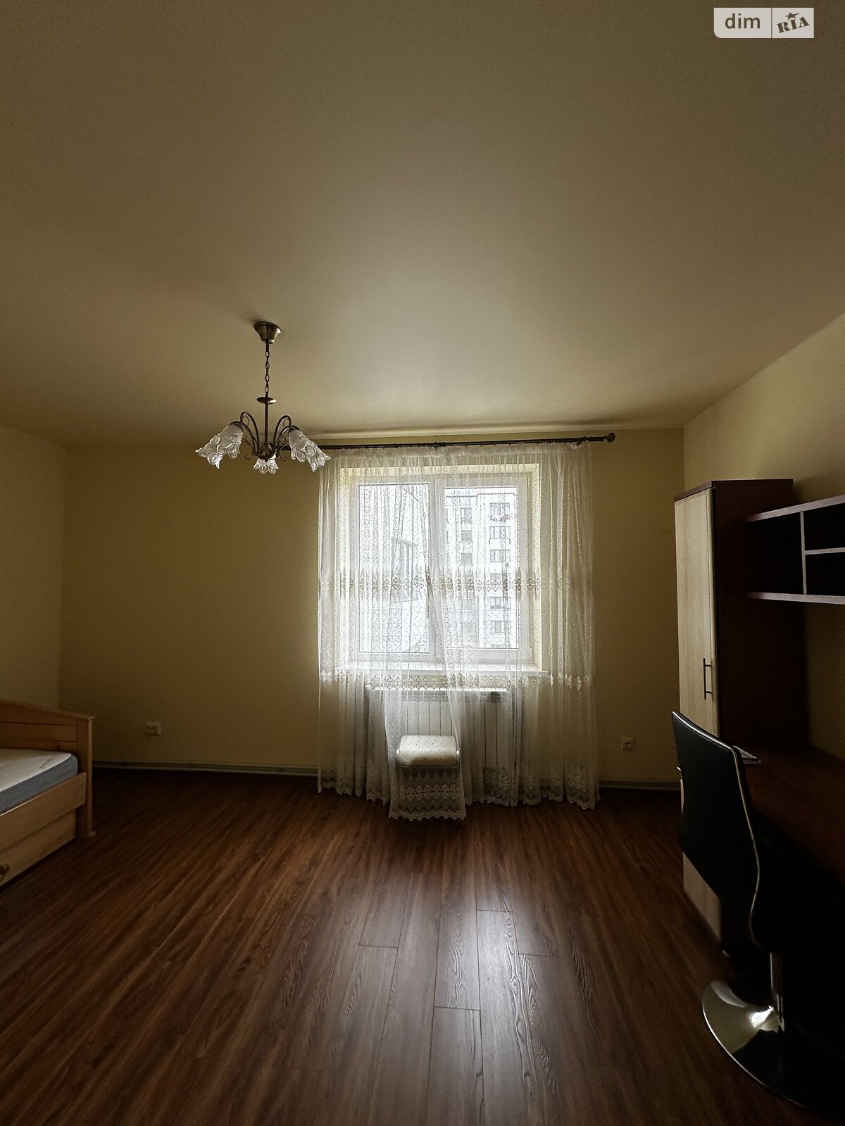 Продаж трикімнатної квартири в Крихівцях, на вул. Довженка О. 51, фото 1