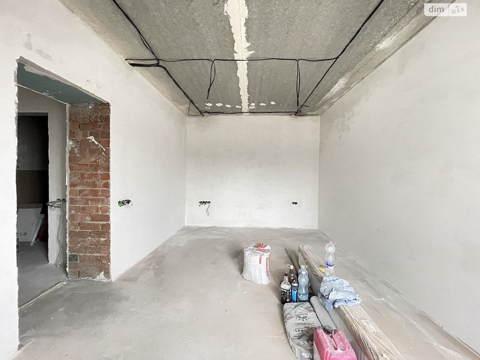 Продаж однокімнатної квартири в Крихівцях, на вул. Довженка О., фото 1 Продаж однокімнатної квартири в Крихівцях, на вул. Довженка О., фото 1