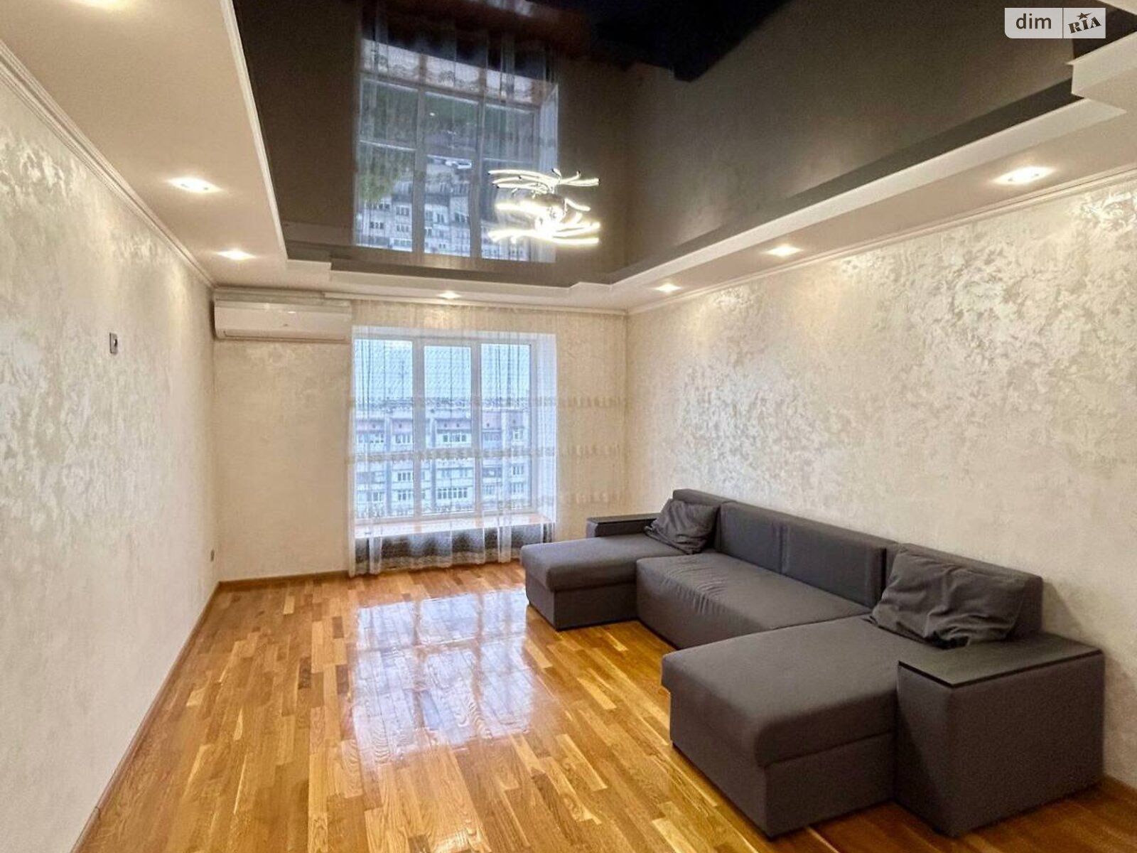 Продаж двокімнатної квартири в Крихівцях, на вул. Довженка О., фото 1