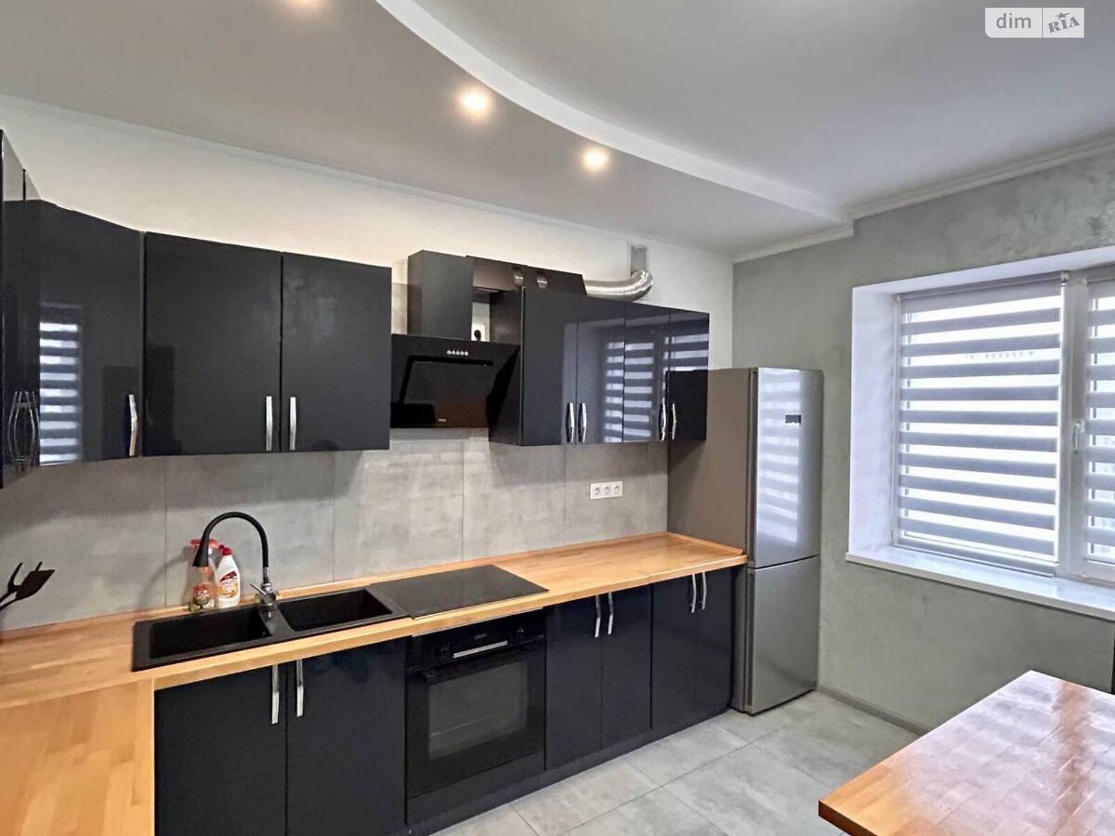 Продаж двокімнатної квартири в Крихівцях, на вул. Довженка О., фото 1