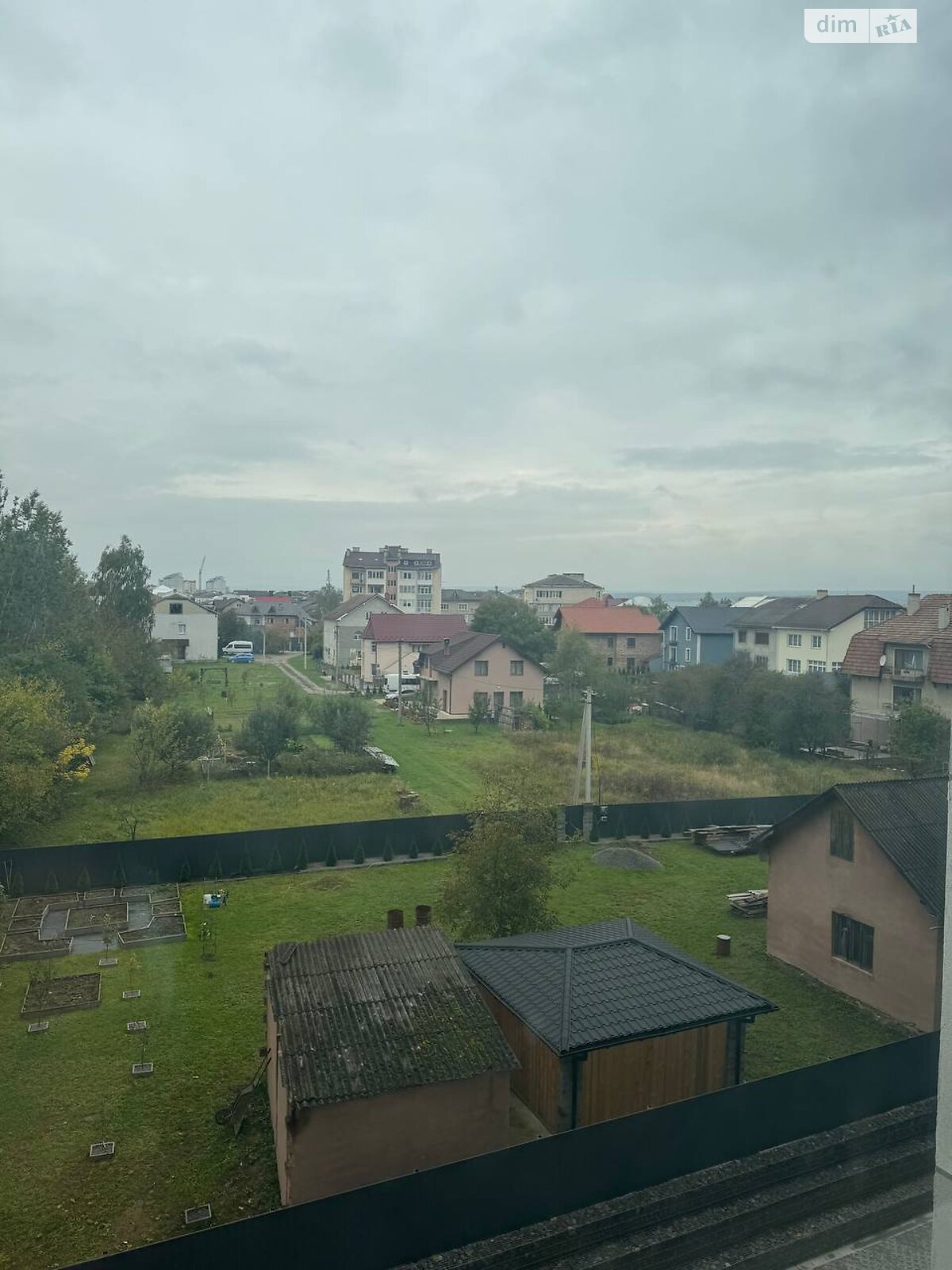 Продаж двокімнатної квартири в Крихівцях, на вул. Довженка О., фото 1